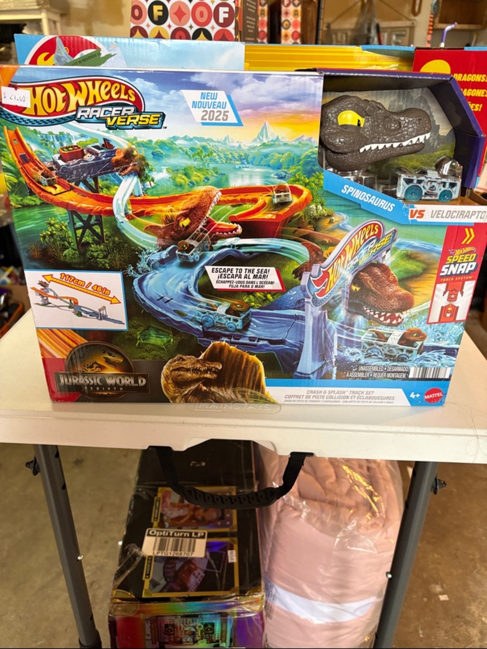 Nwt Racerverse Jurassic World Spinosaurus vs Velociraptor Playset - Blue/Green